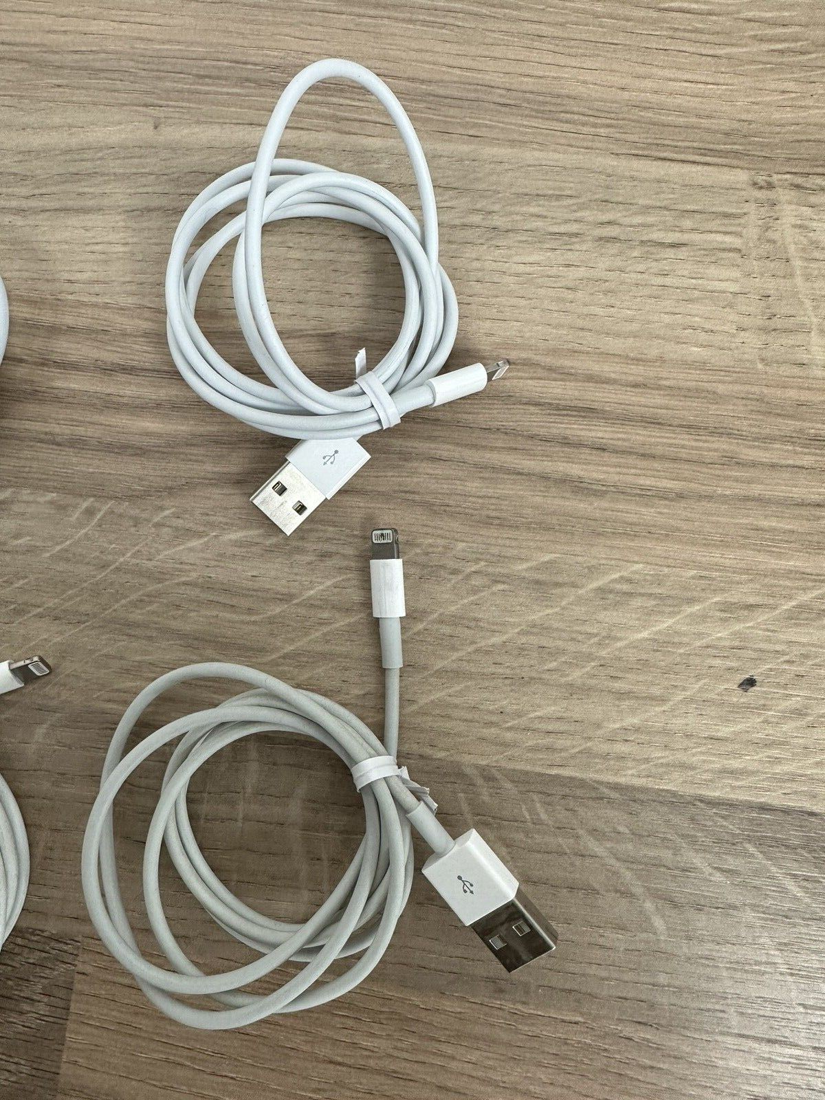 Untested Joblot Wholesale Clearance Sale Apple 10 USB to Lightning Cable Job Lot