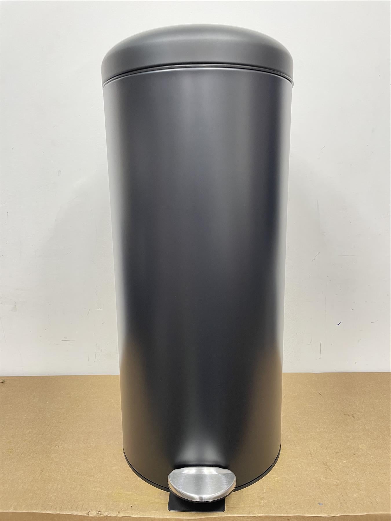 Habitat 30Litre Kitchen Foot Pedal Recycling Bin Removeable Inner Bucket- Black