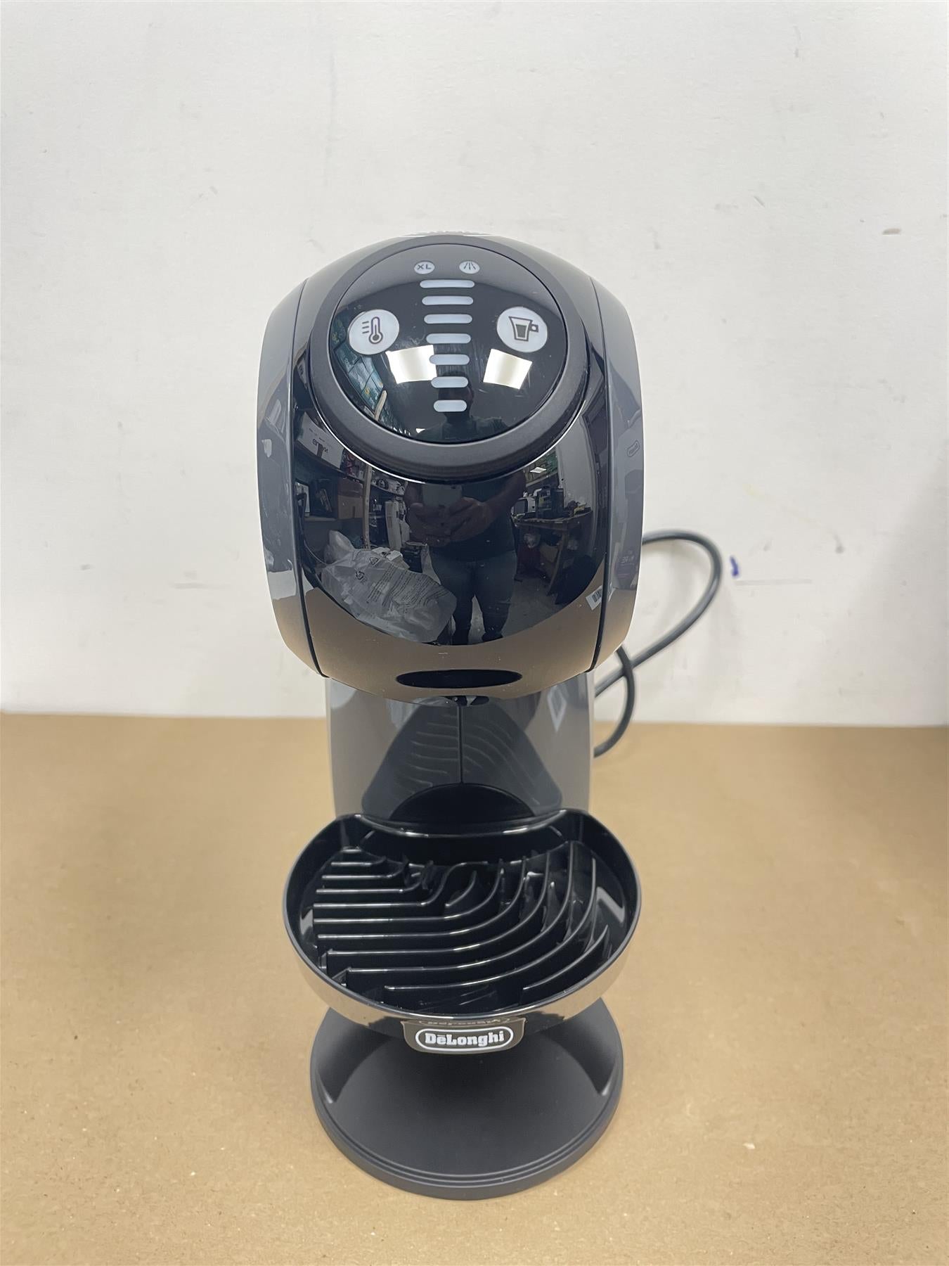 Nescafe Dolce Gusto Genio S Touch Pod Coffee Machine Auto shut-off