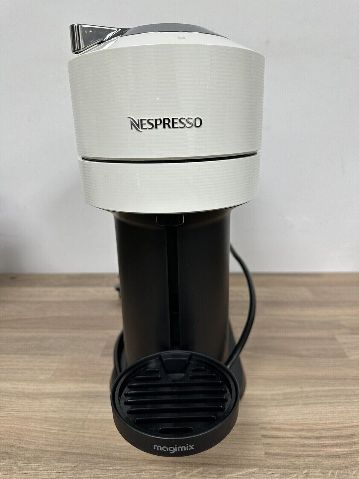 Magimix Nespresso Vertuo NEXT Pod Coffee Machine Bundle aeroccino milk frother