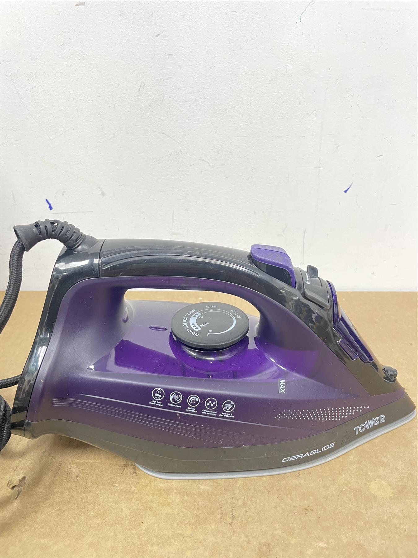 Steam Iron 2600W, Tower T22011 CeraGlide Ceramic Soleplate Ultra speed - Purple