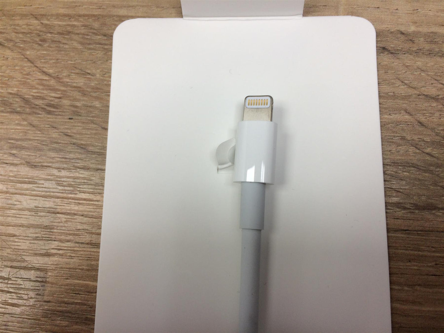 Apple Lightning Digital AV Adapter  v