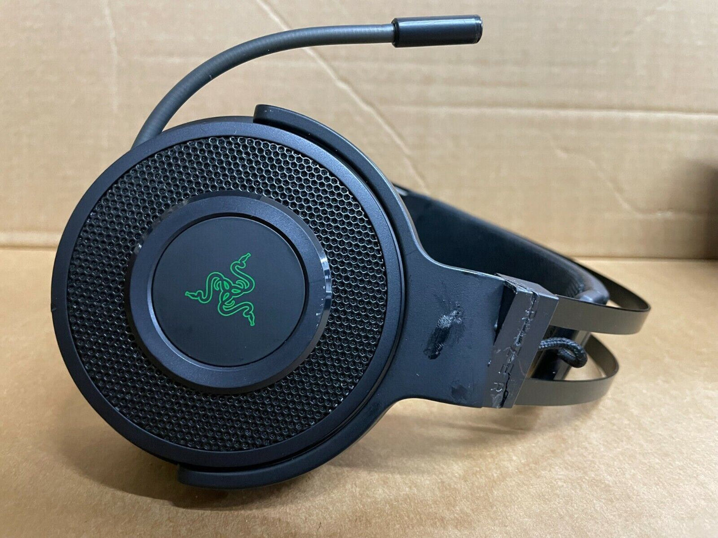 Razer Thresher Wireless Gaming Headset for Xbox One - Black