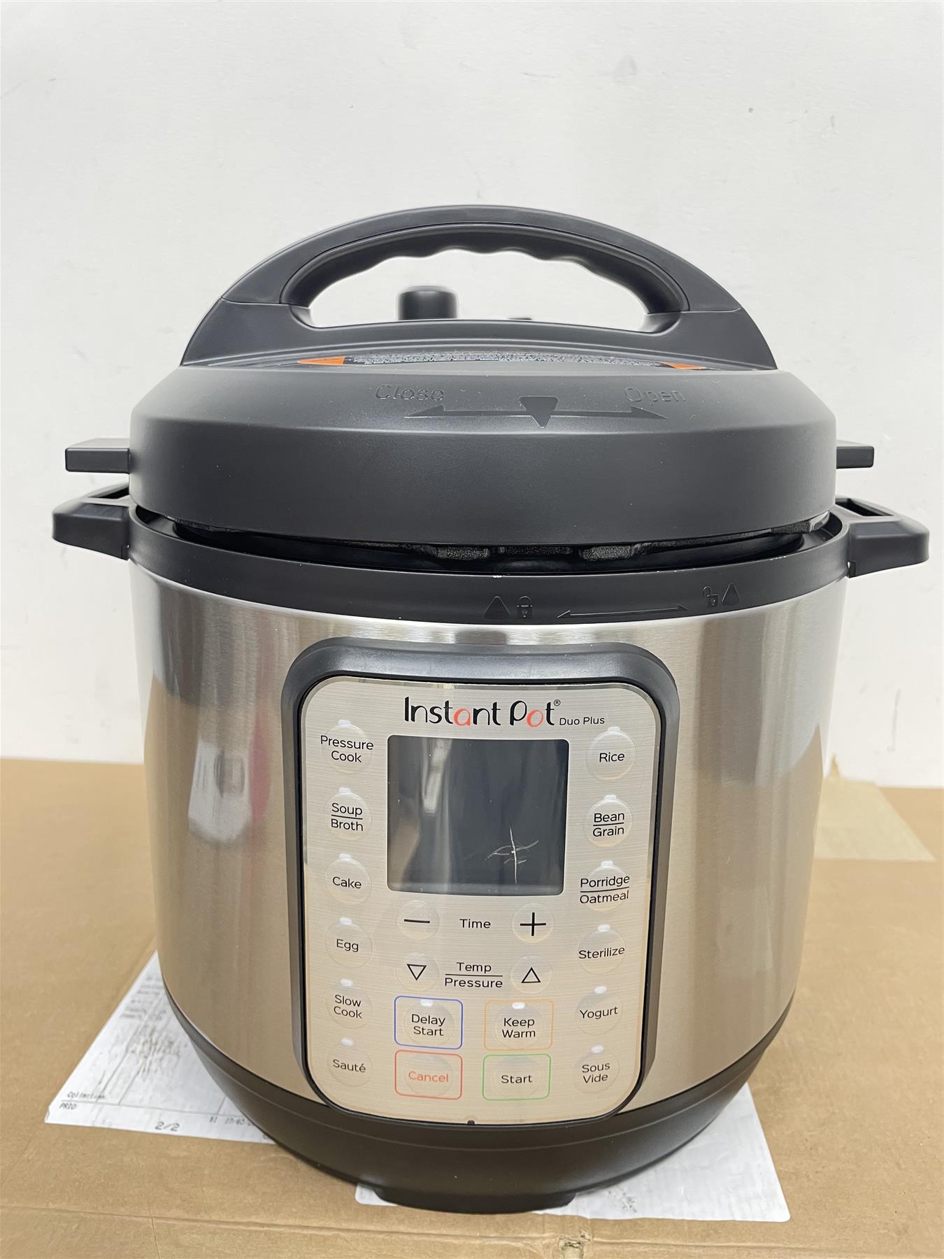 INSTANT POT DUO-SV MULTI USE PRESSURE COOKER