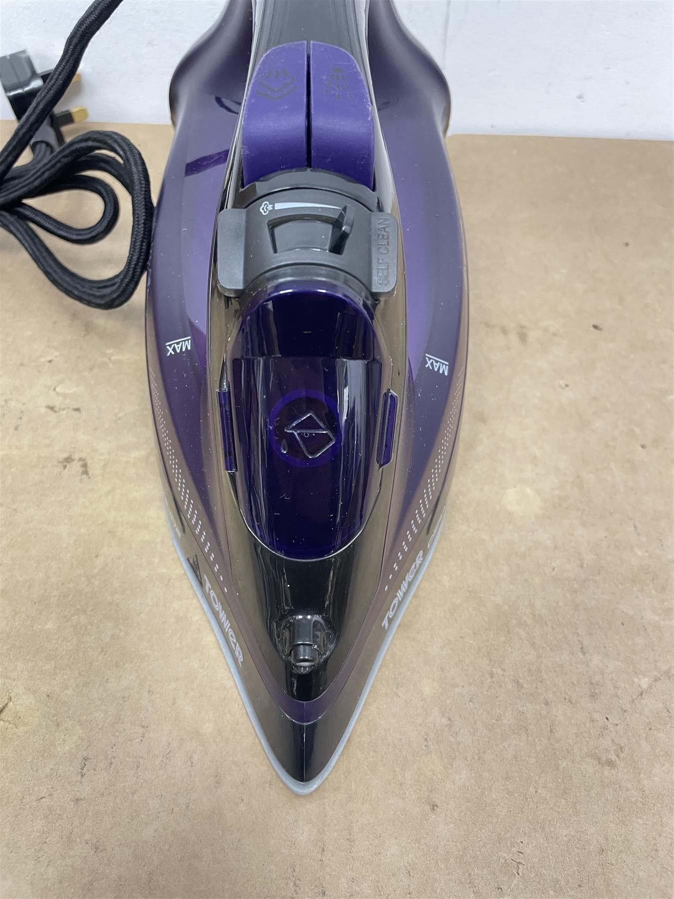 Steam Iron 2600W, Tower T22011 CeraGlide Ceramic Soleplate Ultra speed - Purple