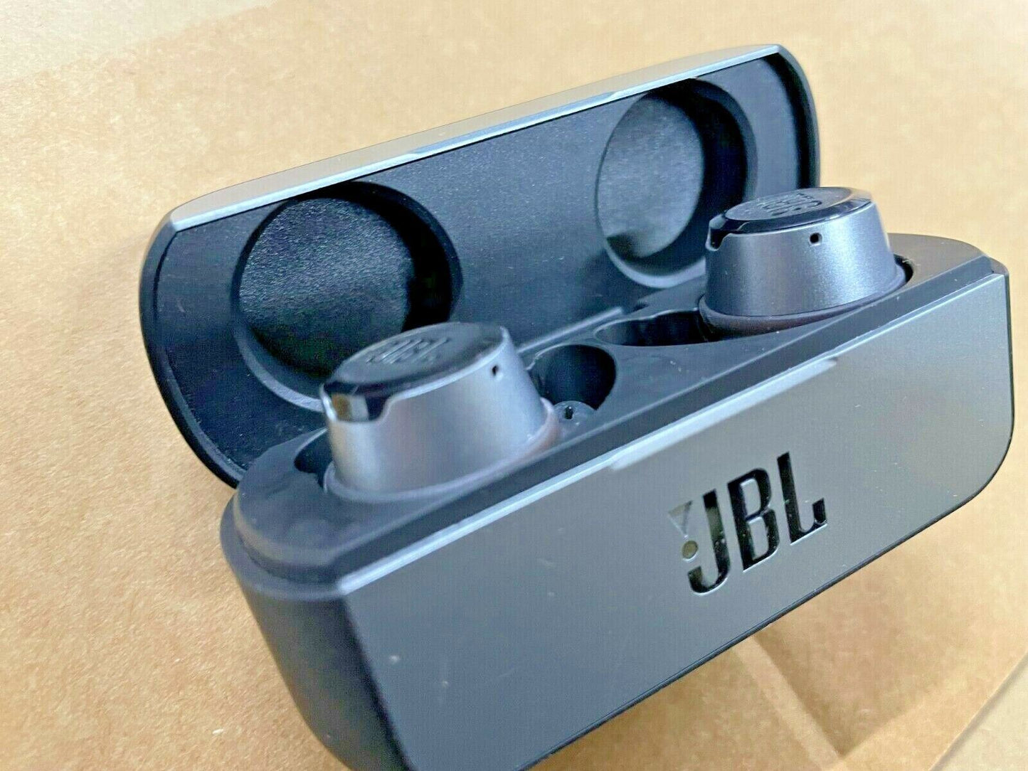 Faulty Joblot Wholesale Warehouse Clearance JBL Reflect Flow in-ear Job Lot