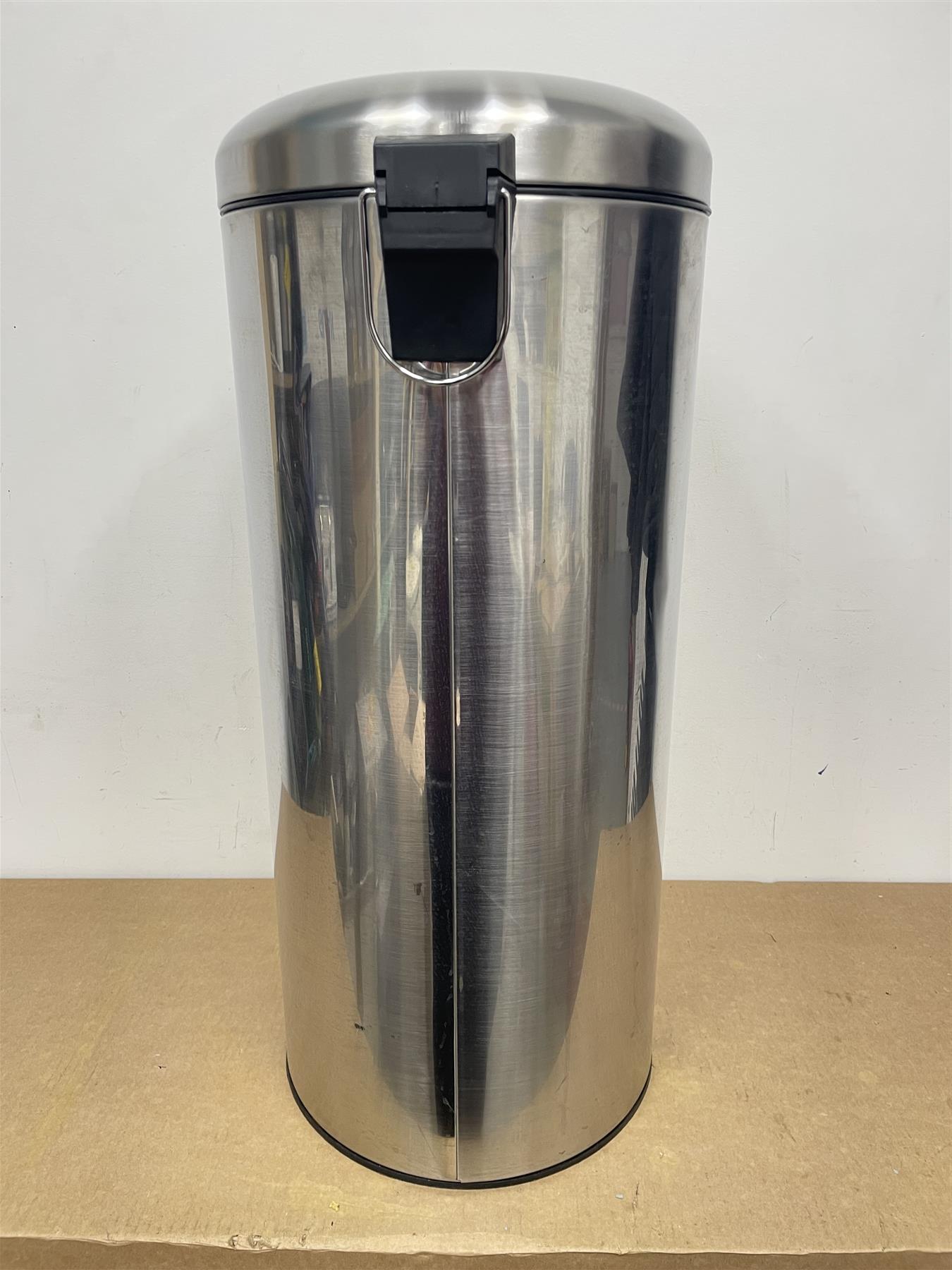 Habitat 30 Litre Domed Foot Pedal Silent lid Opening Bin - Stainless steel