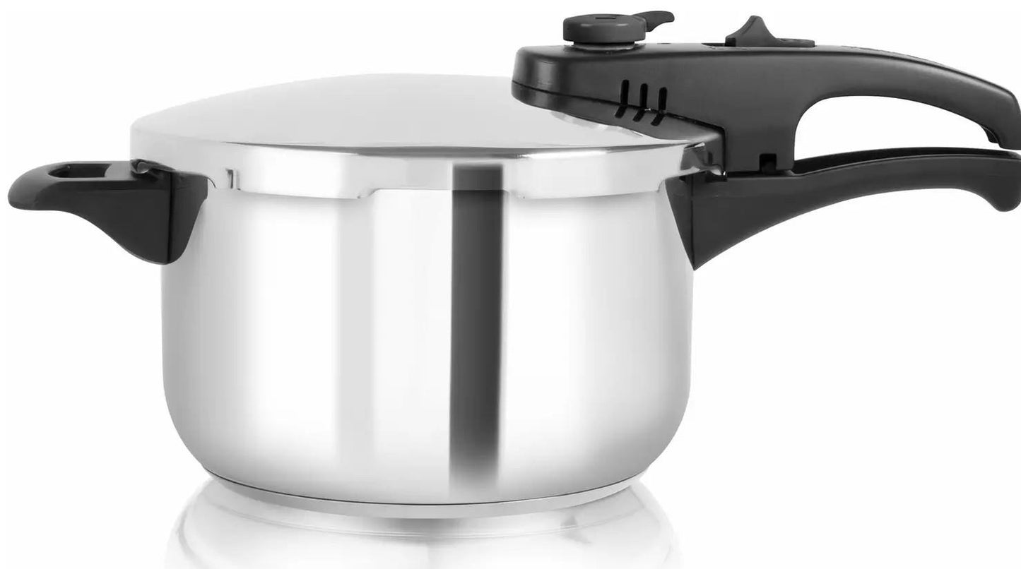 Tower 3 Litre Stainless Steel Pressure Cooker Phenolic handles Kitchen all hobs