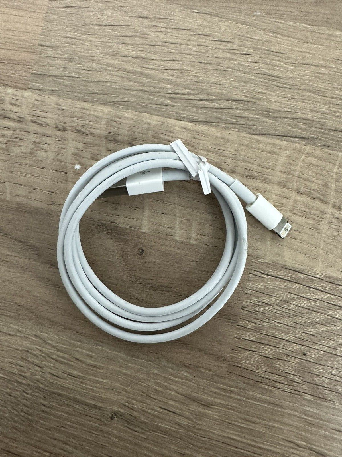 Untested Joblot Wholesale Clearance Sale Apple 10 USB to Lightning Cable Job Lot