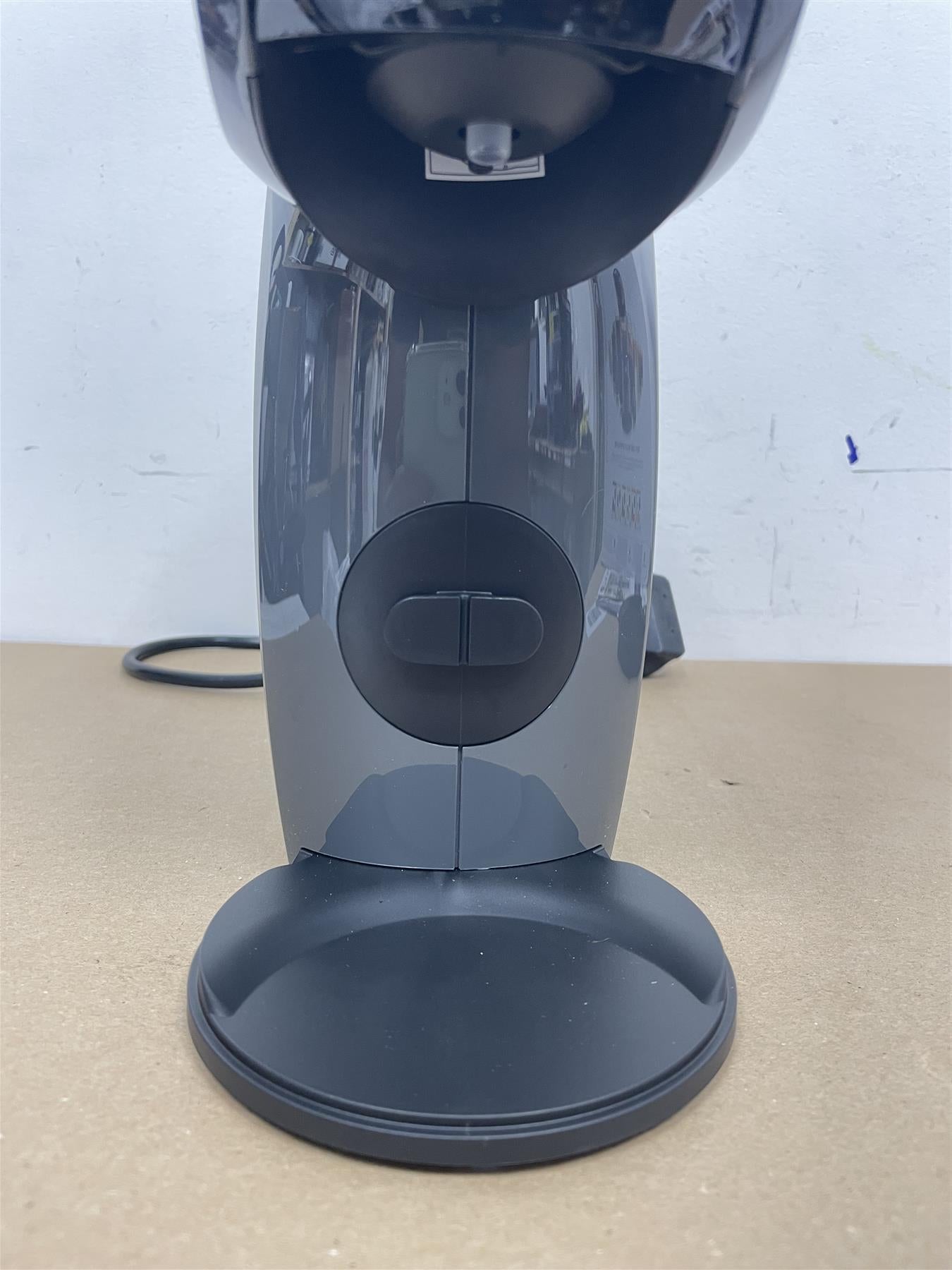 Nescafe Dolce Gusto Genio S Touch Pod Coffee Machine Auto shut-off