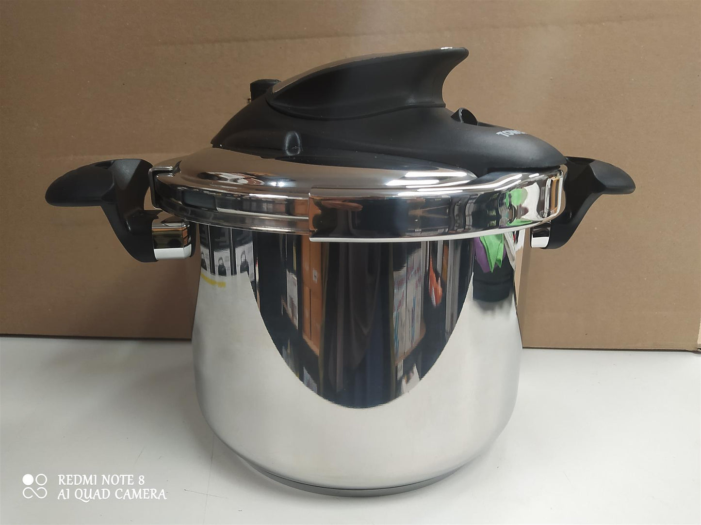 Tower Pressure Cooker One-Touch Ultima 6L Stainless Steel T920003 all hob types