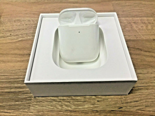 Original Apple Wireless Charging Lightning Case Bluetooth LED Indicator AirPods