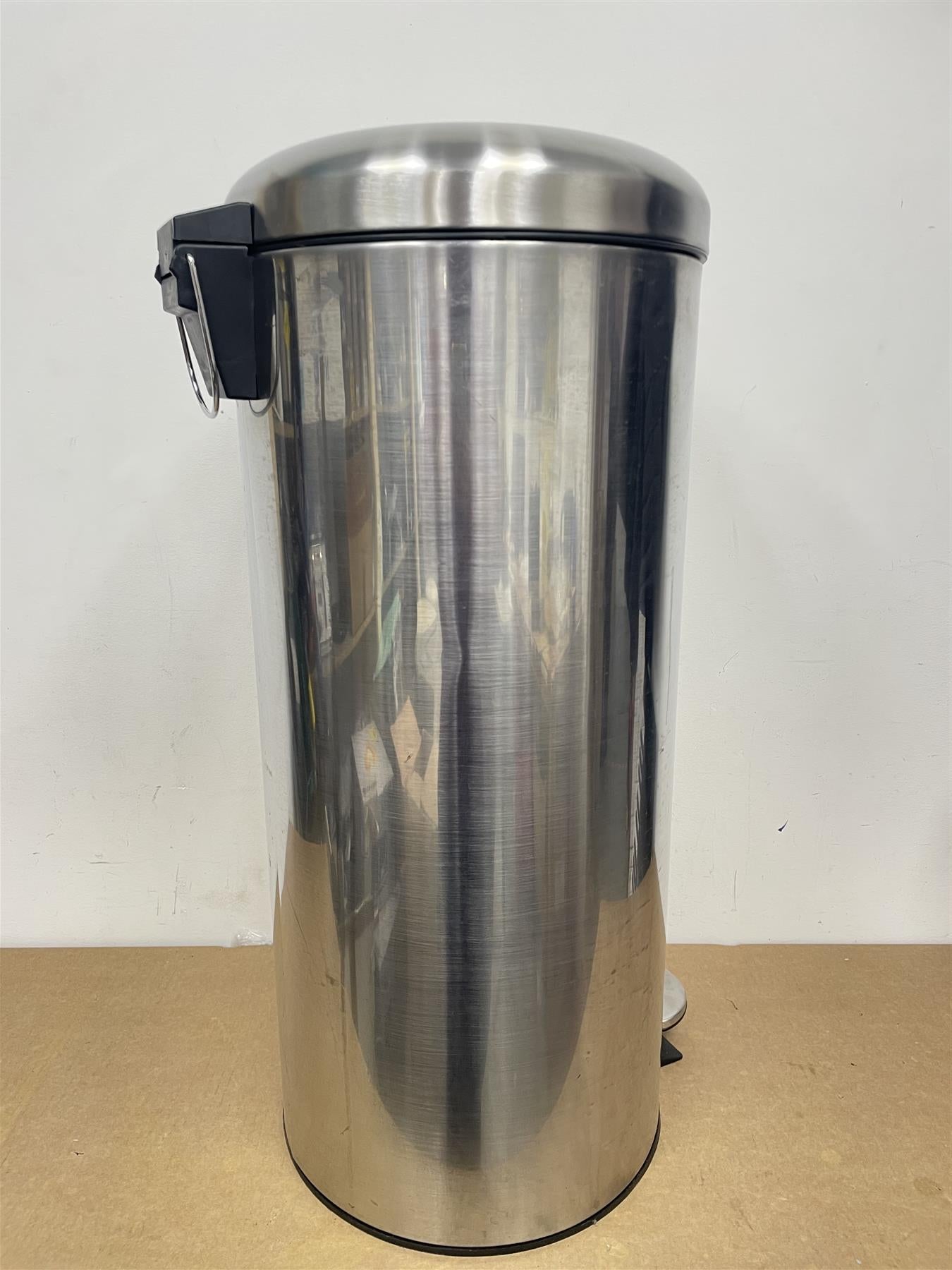 Habitat 30 Litre Domed Foot Pedal Silent lid Opening Bin - Stainless steel