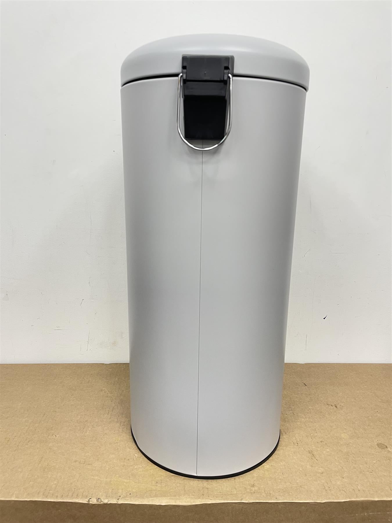 Habitat 30Litre Kitchen Foot Pedal Recycling Bin Removeable Inner Bucket- Black