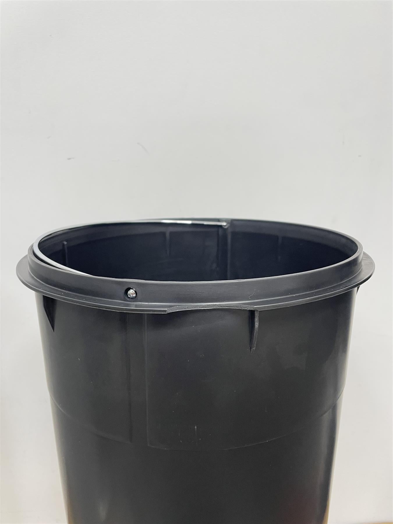 Habitat 30Litre Kitchen Foot Pedal Recycling Bin Removeable Inner Bucket- Black