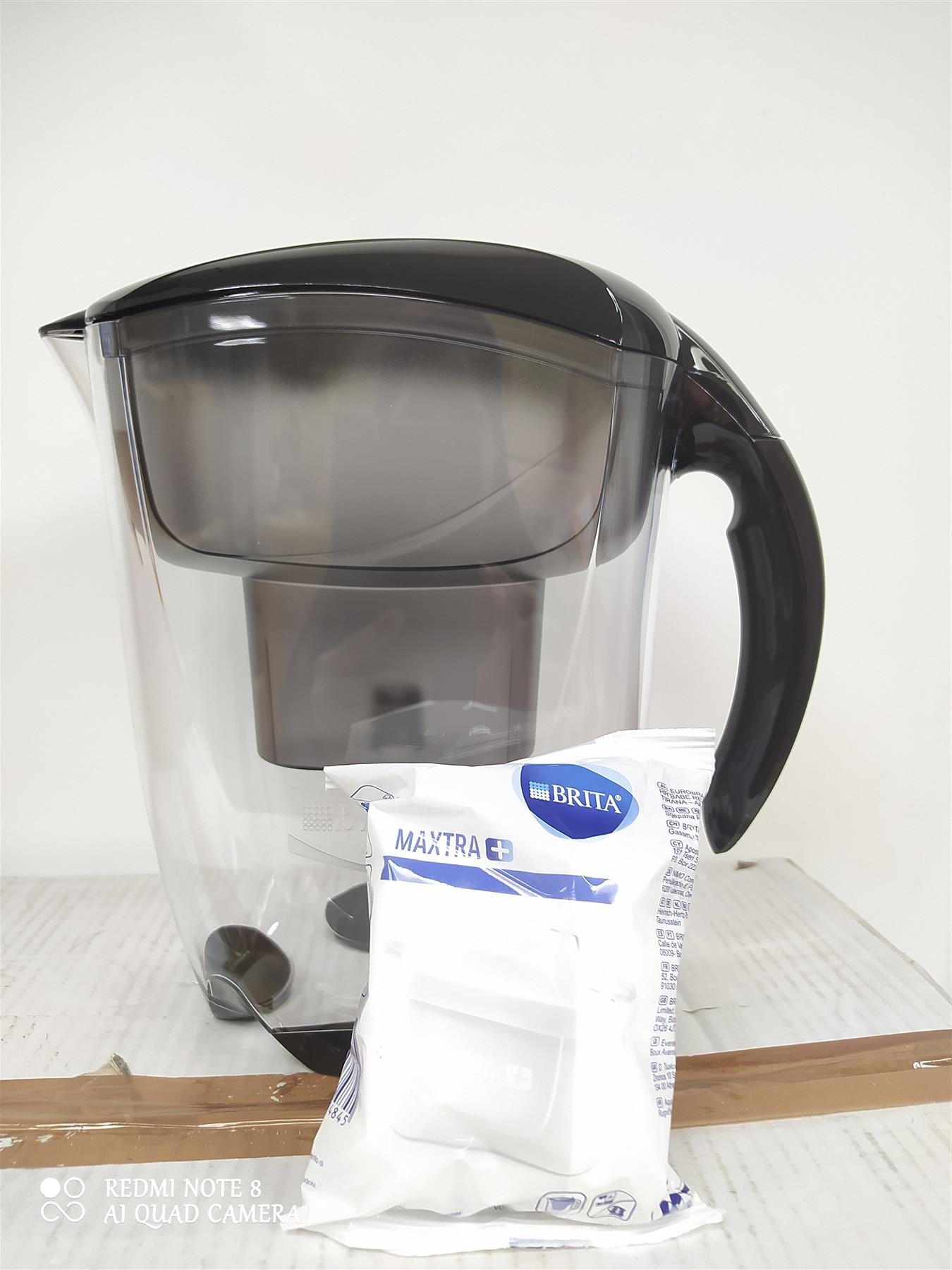 BRITA Water Filter Elemaris XL 3.5L Jug Maxtra+ cartridge Flip top lid  Black