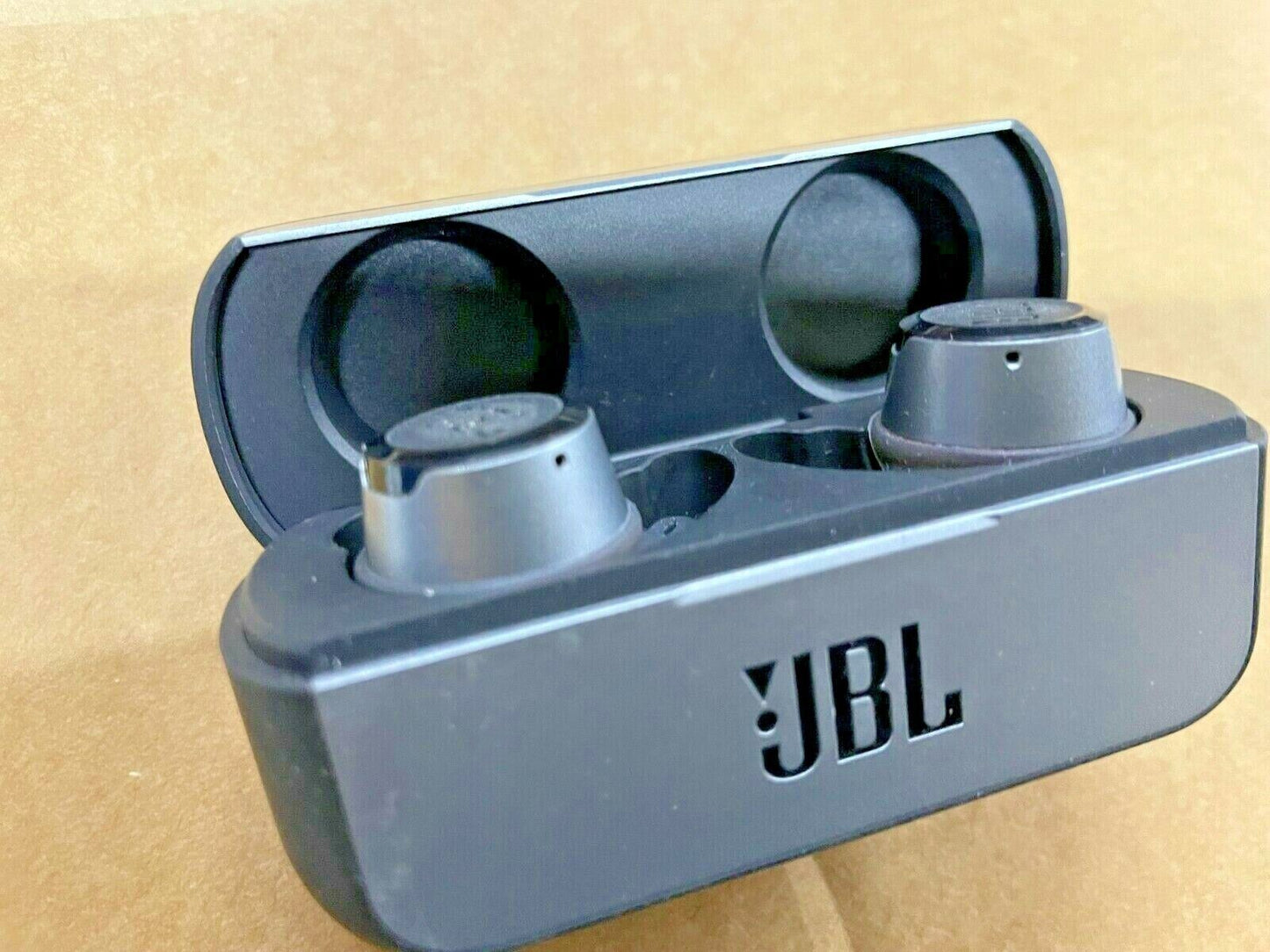 Faulty Joblot Wholesale Warehouse Clearance JBL Reflect Flow in-ear Job Lot